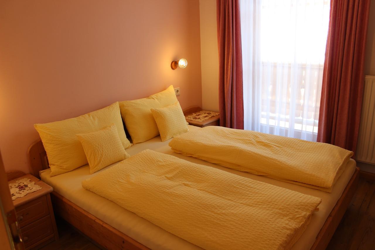 Apartament Haus Waldruhe San Candido Zewnętrze zdjęcie