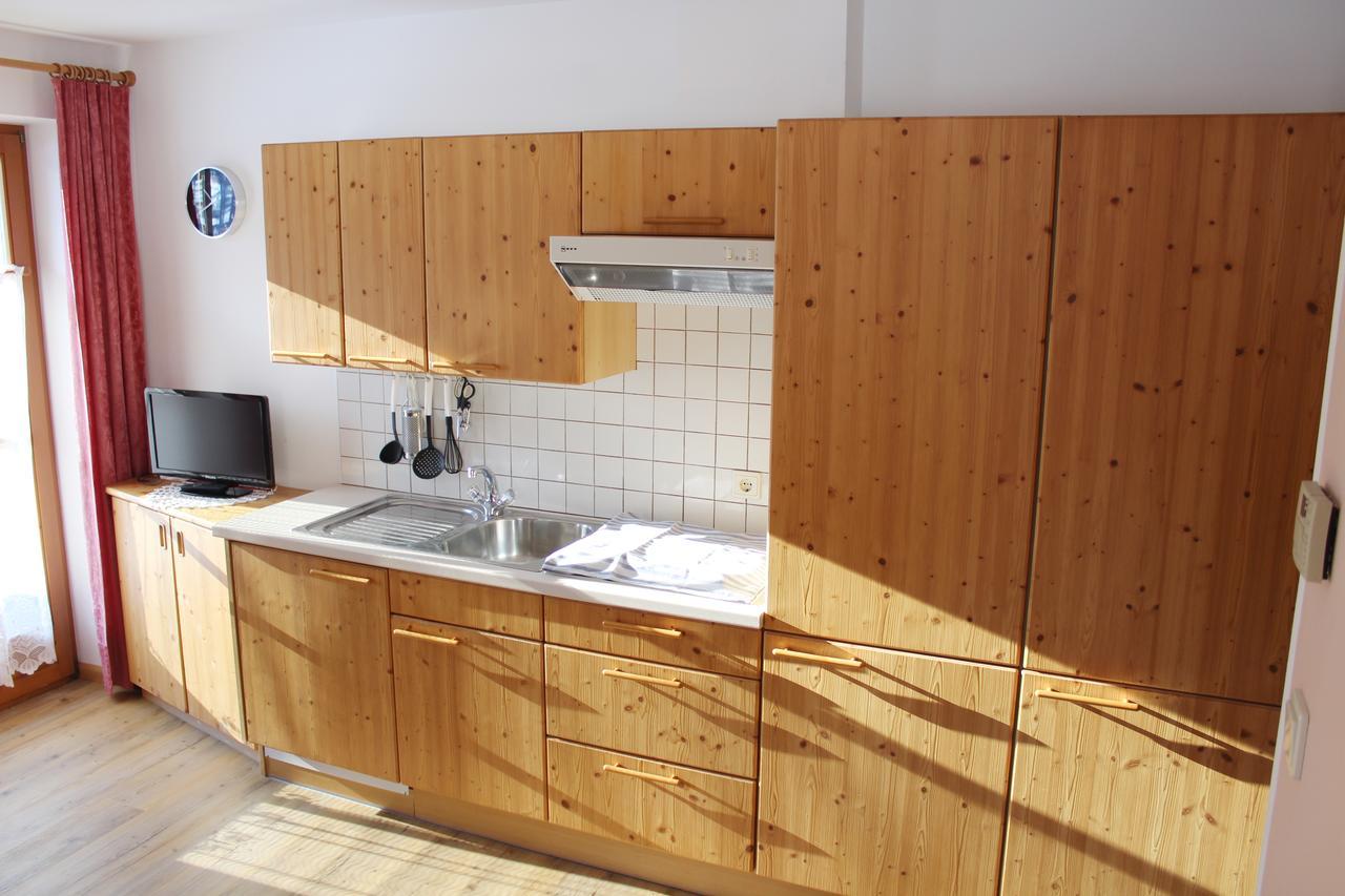 Apartament Haus Waldruhe San Candido Zewnętrze zdjęcie