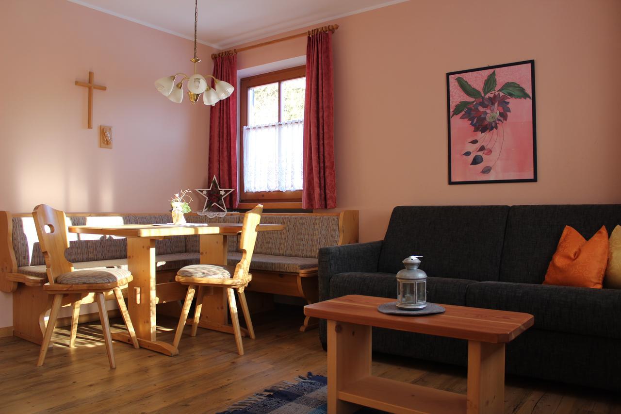 Apartament Haus Waldruhe San Candido Zewnętrze zdjęcie